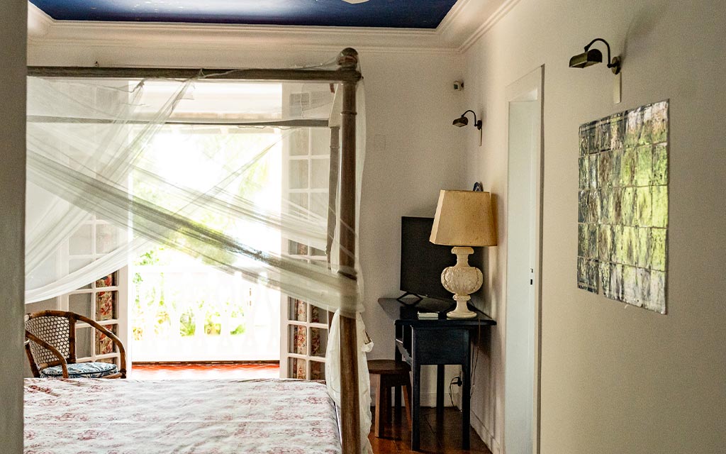 QUARTO MONET